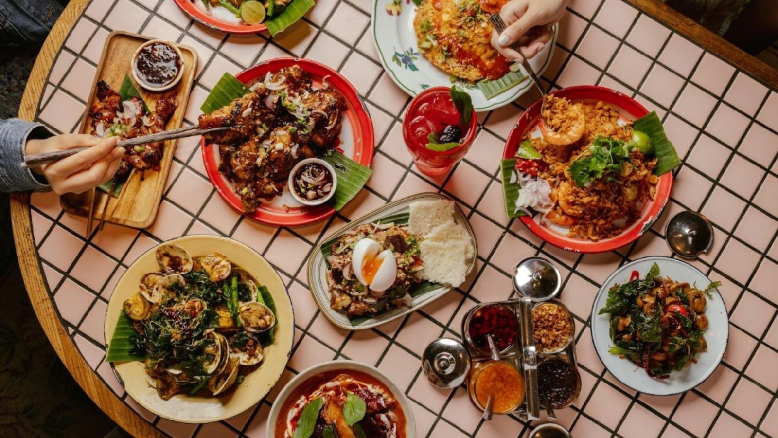 Hit up the best Thai restaurants in Hong Kong to satisfy your cravings