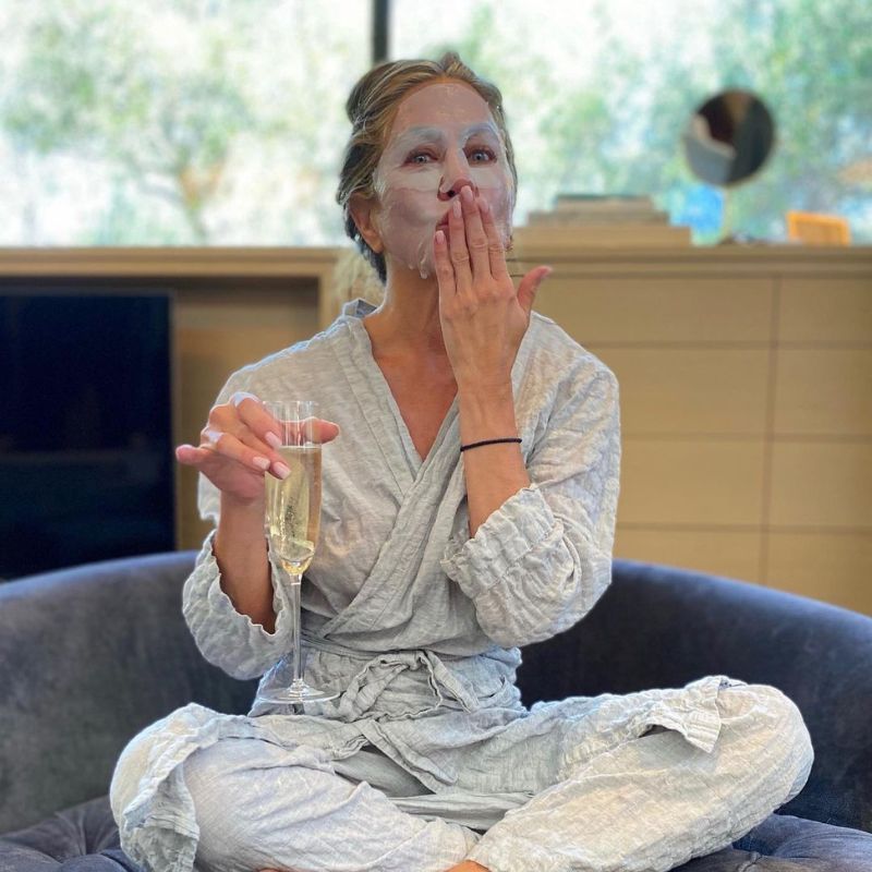 Follow Jennifer Aniston’s simple skincare routine to get that radiant glow