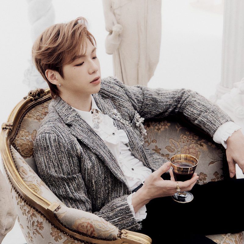Kang Daniel heads to Hong Kong for his “First Parade” world tour