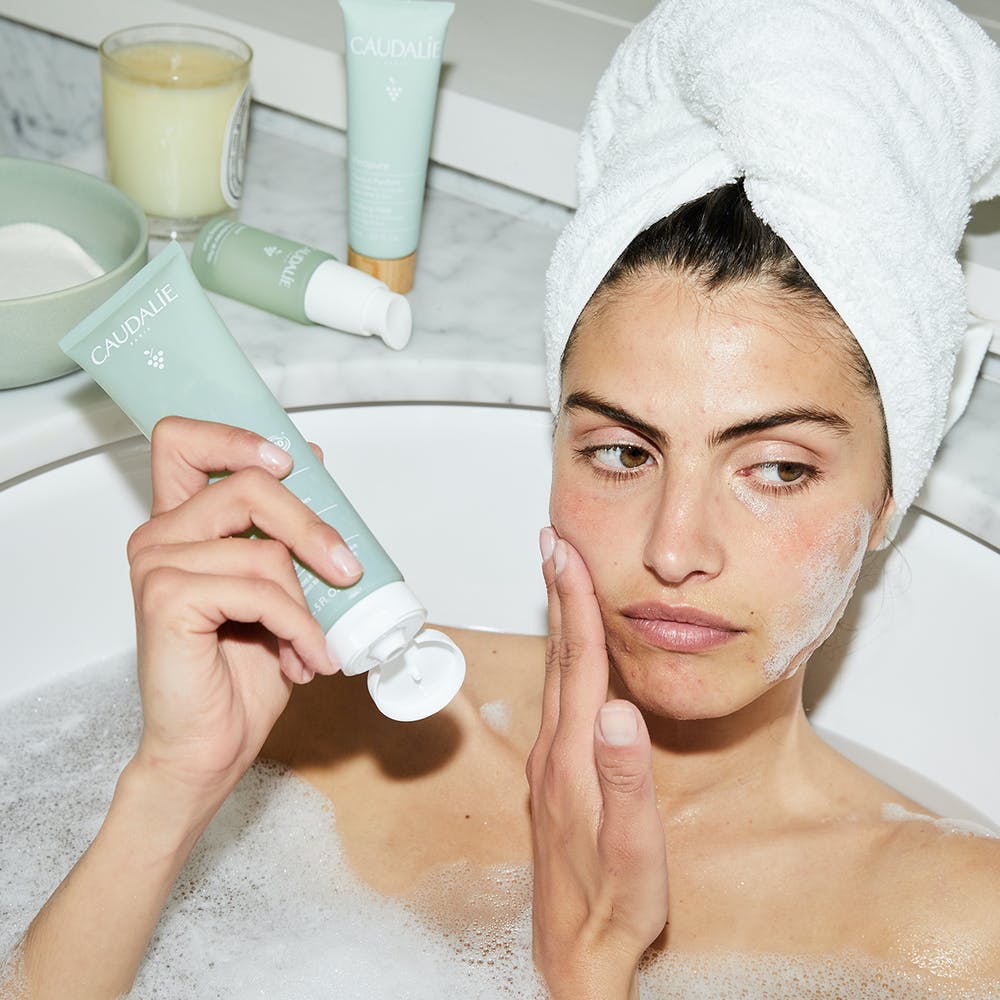 8 salicylic acid face washes your acne-prone skin will thank you for