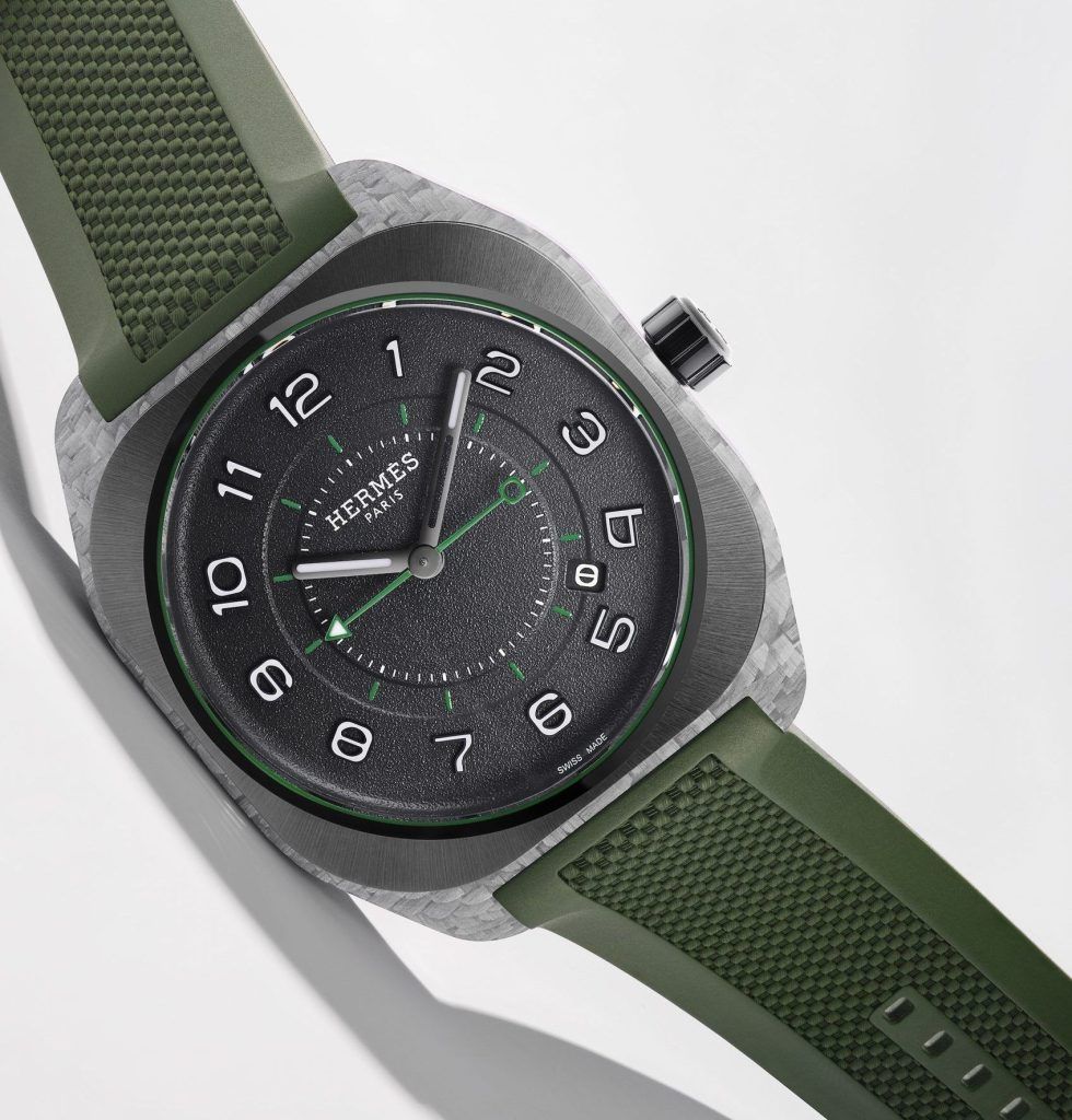 Hermès’ H08 is now available in a distinctive braided glass fibre composite case