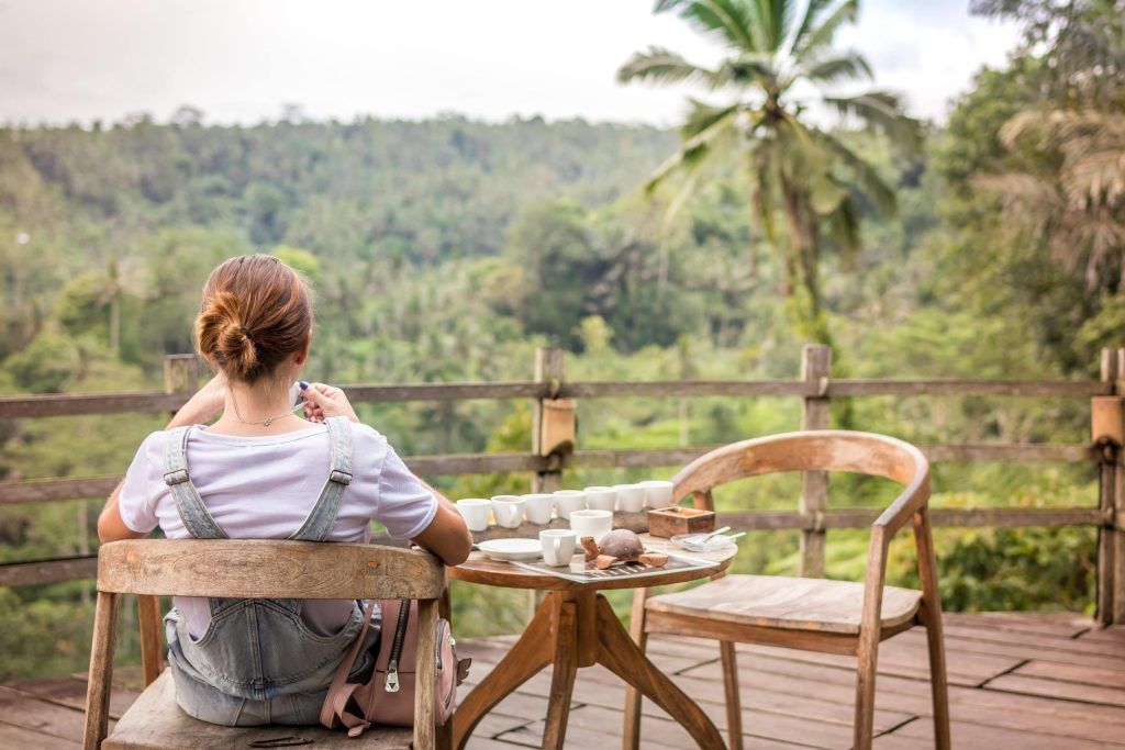What is a nature bath and how can it help with anxiety?