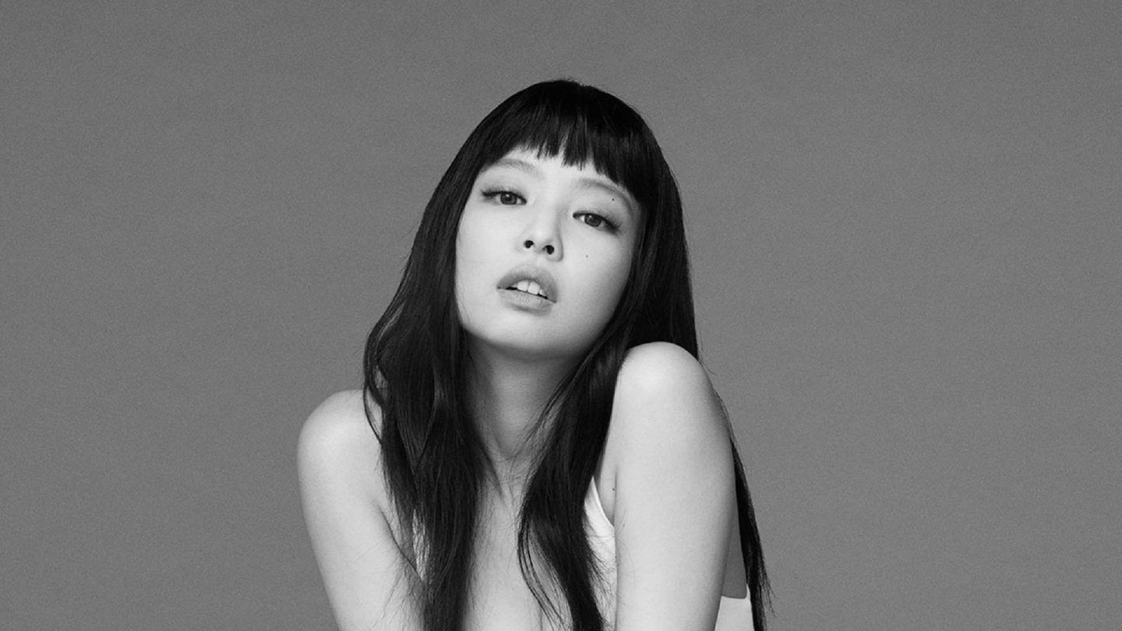 Calvin Klein and Jennie of BLACKPINK are releasing a capsule