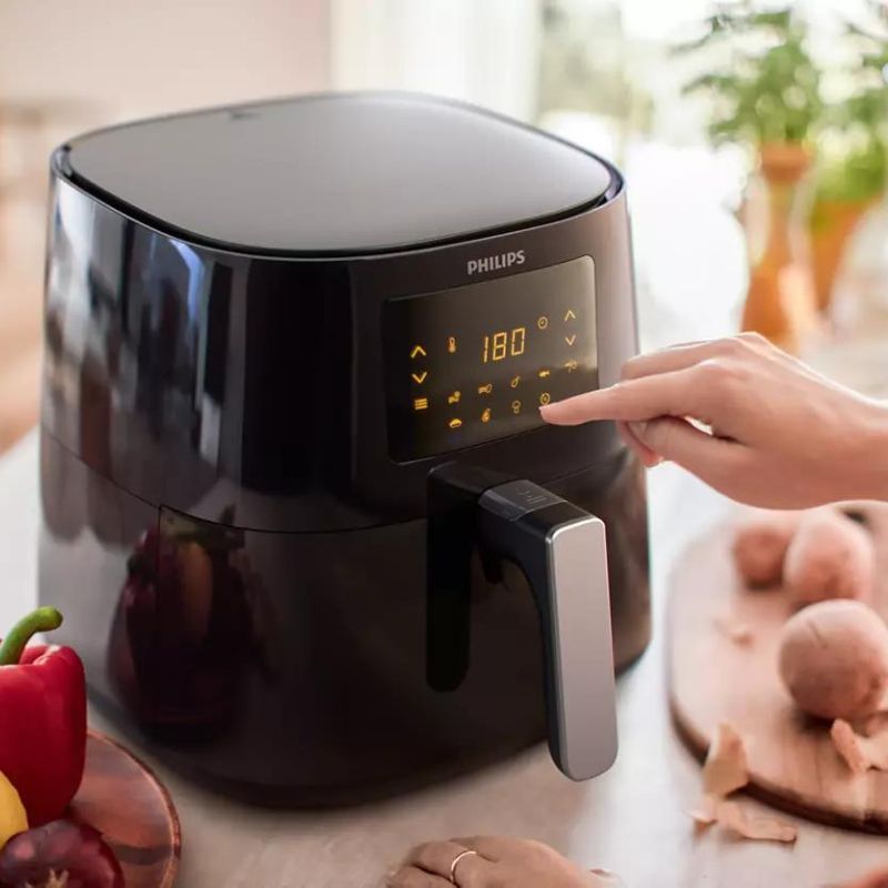 Air fryer vs microwave: What are the differences and which one should you pick?