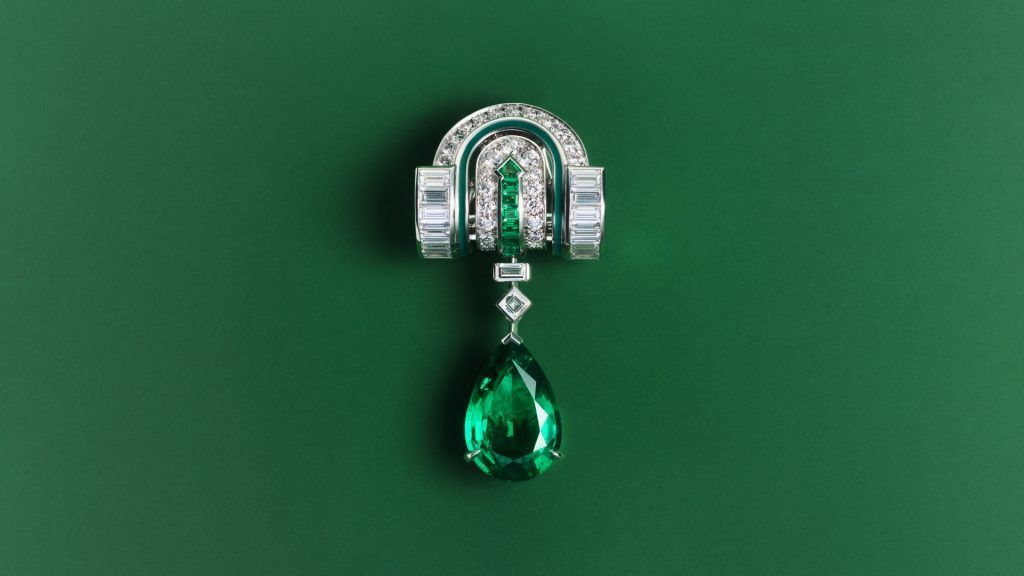 Boucheron’s Histoire de Style, Like a Queen Green Garden jewel