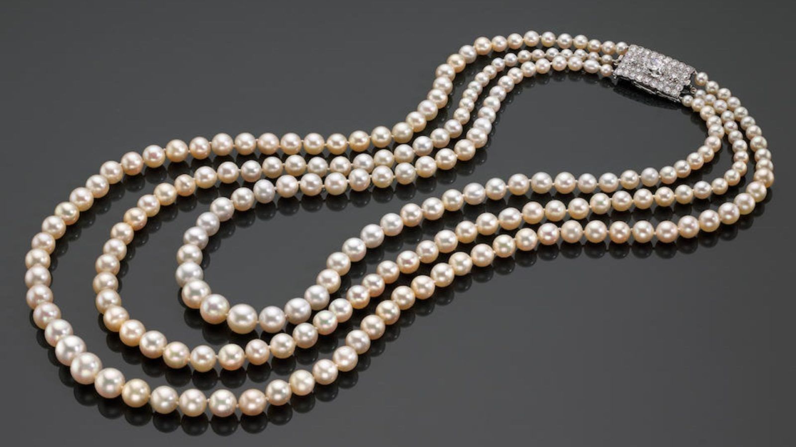 Most extravagant and expensive pearl necklaces of all time