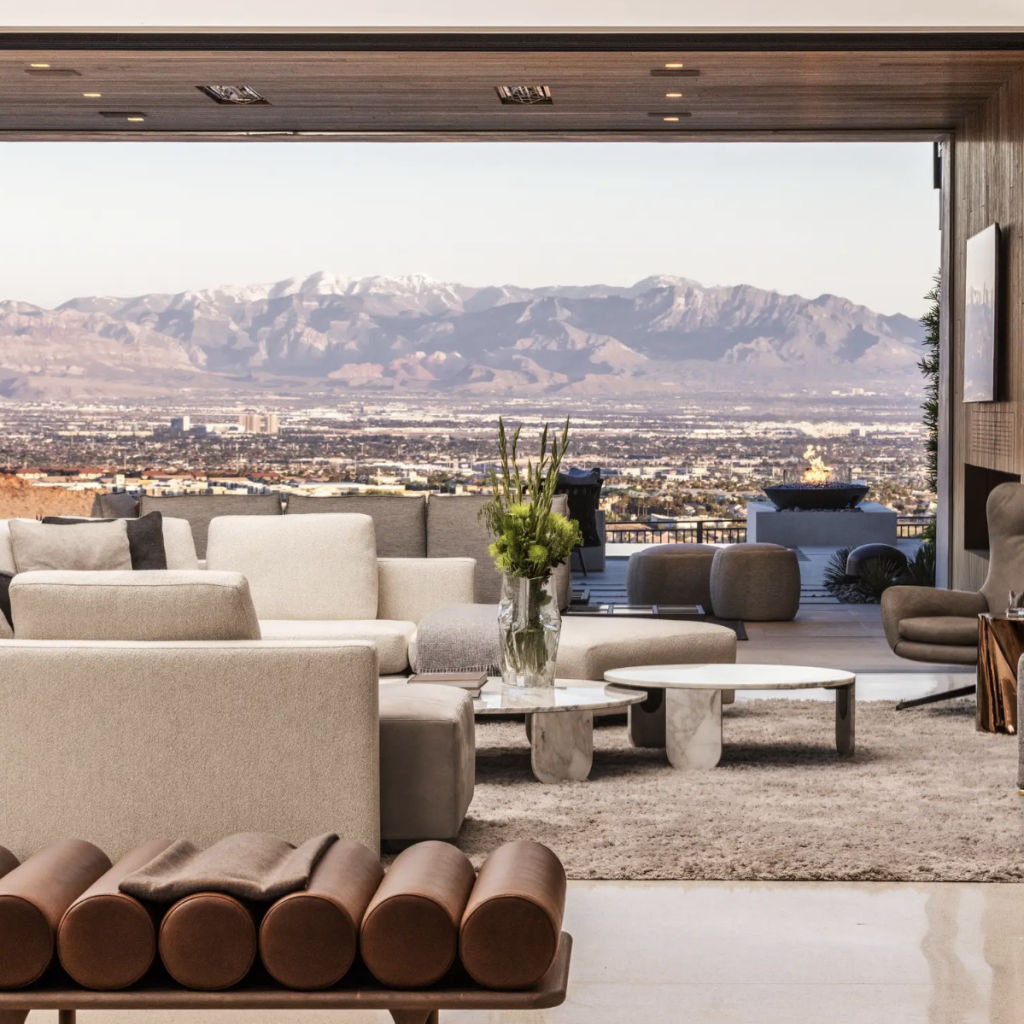 The USD 15 million Rockstream House wins “The New American Home” award for 2023