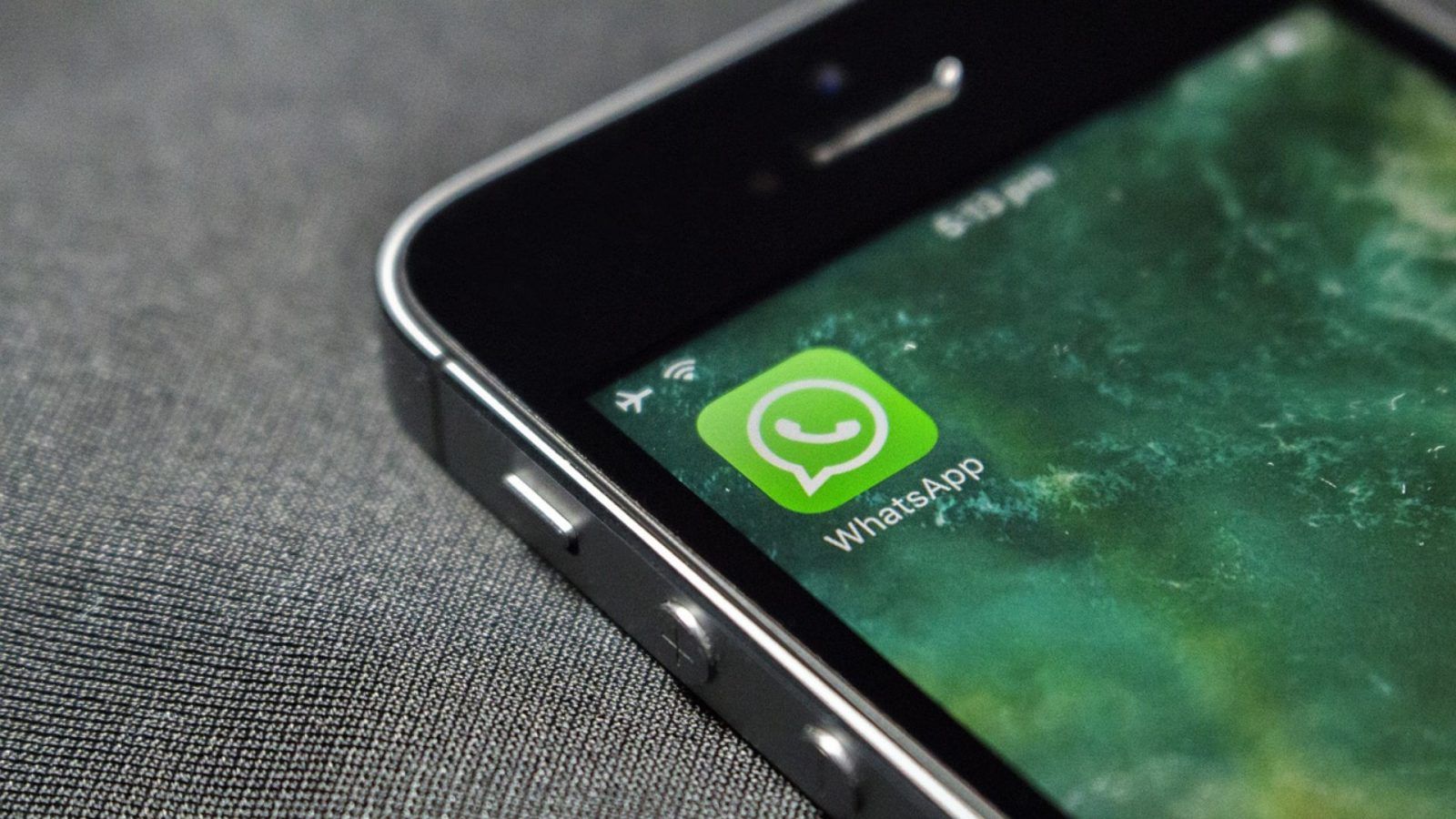 Did you get the Pink WhatsApp update? Delete it right now to avoid a huge scam