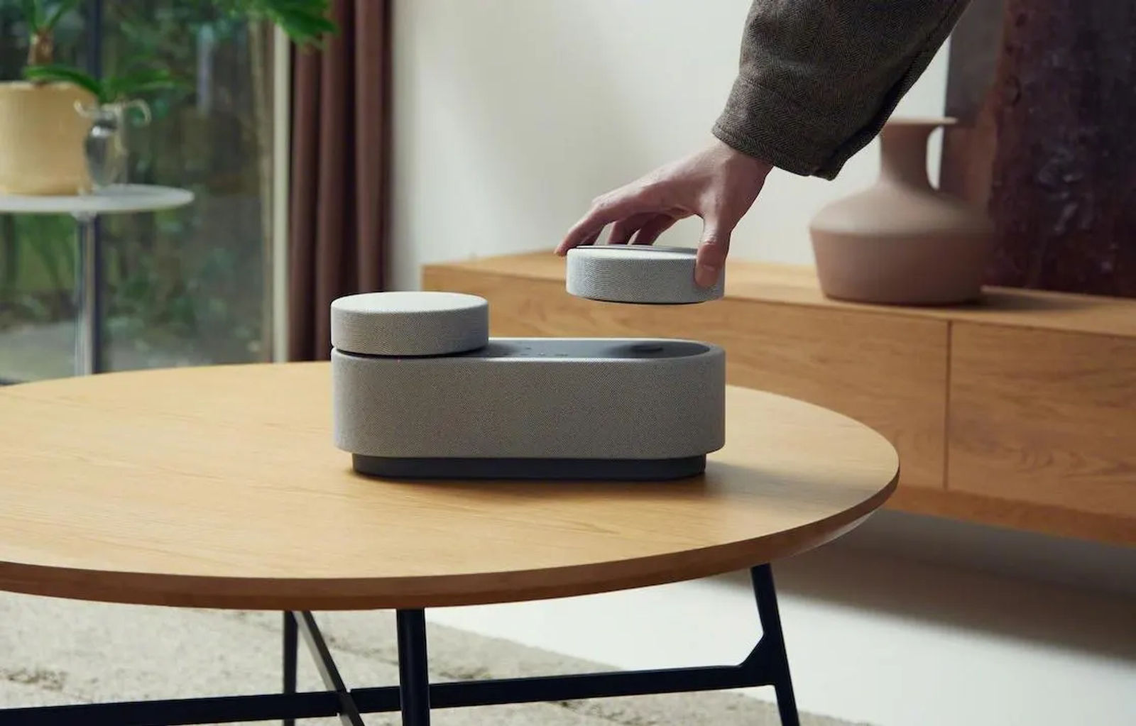 Sony's HT-AX7 Portable Theatre System surrounds users with immersive ...