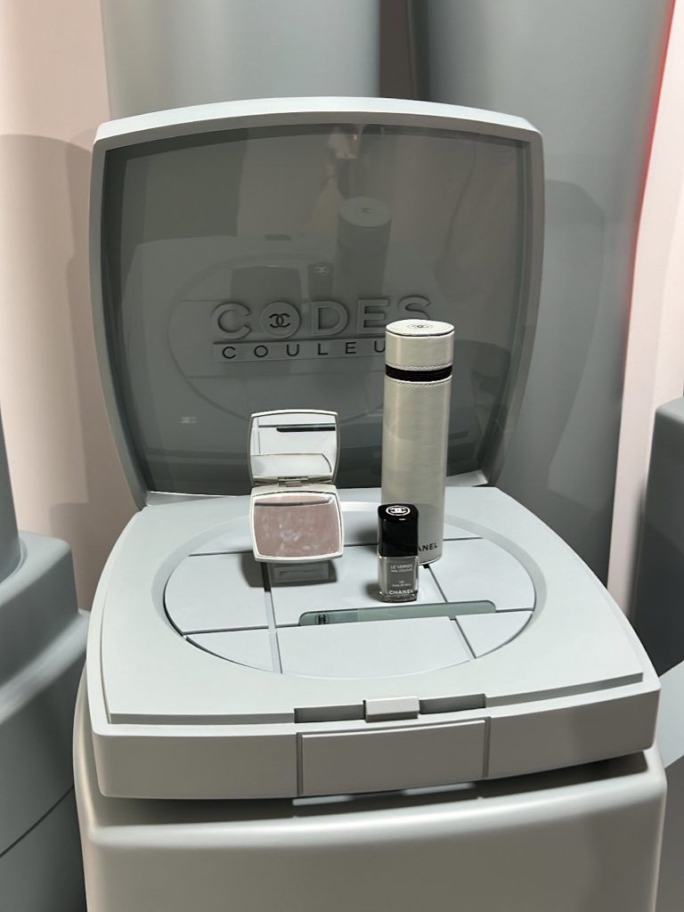 The Chanel CODES COULEUR popup opens in Hong Kong
