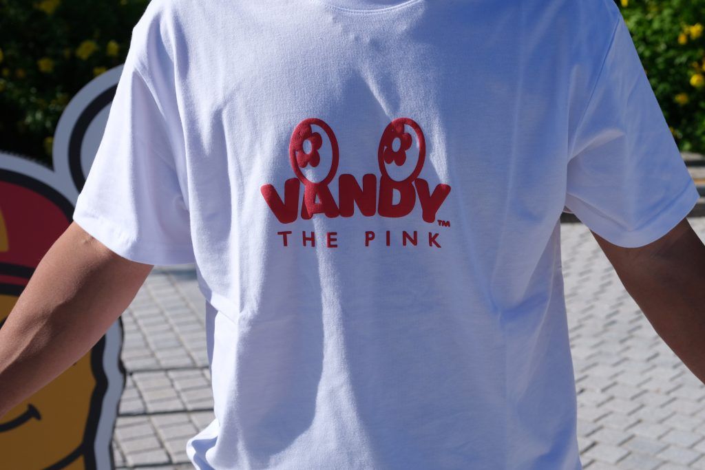 Burger-Themed Korean Streetwear : Vandy The Pink