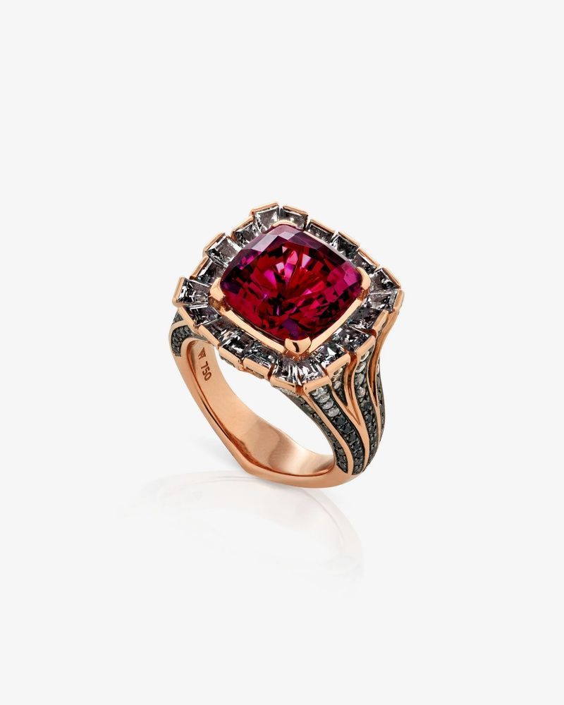 barbiecore jewellery