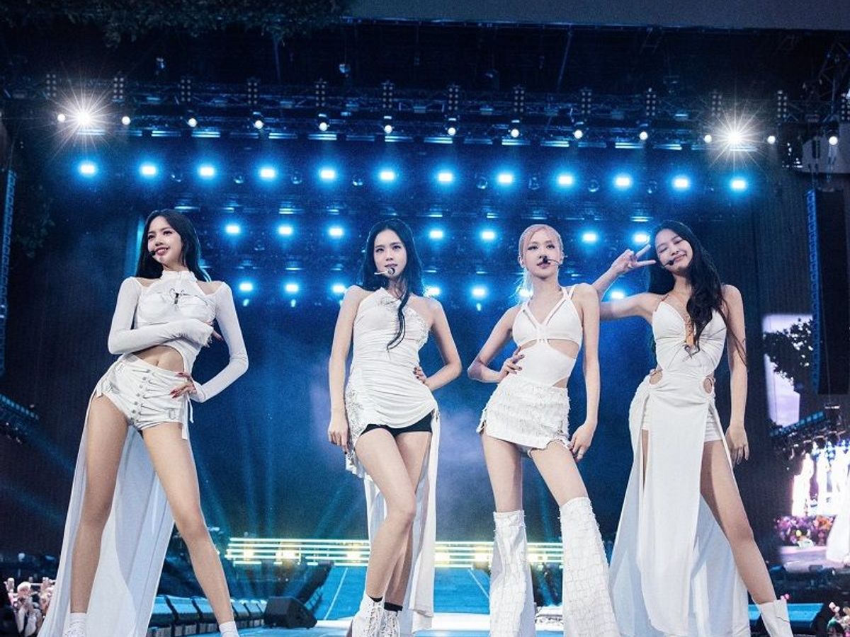 BLACKPINK song 'DDU-DU DDU-DU' hits 2.1 billion views on YouTube