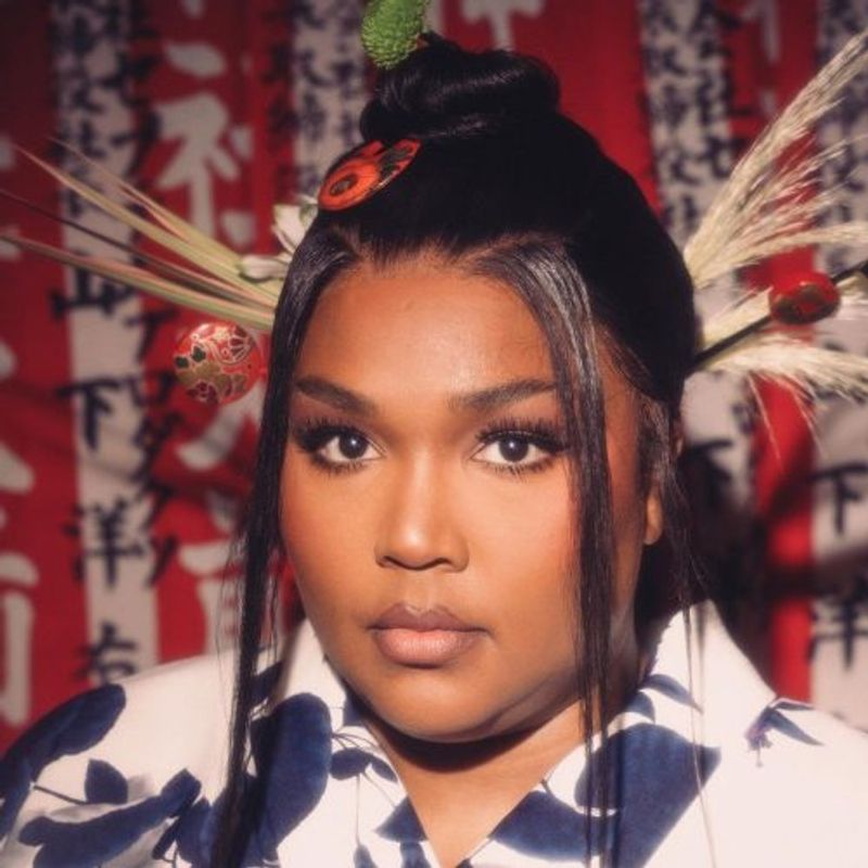 Lizzo net worth, career highlights, brand endorsements and lavish assets