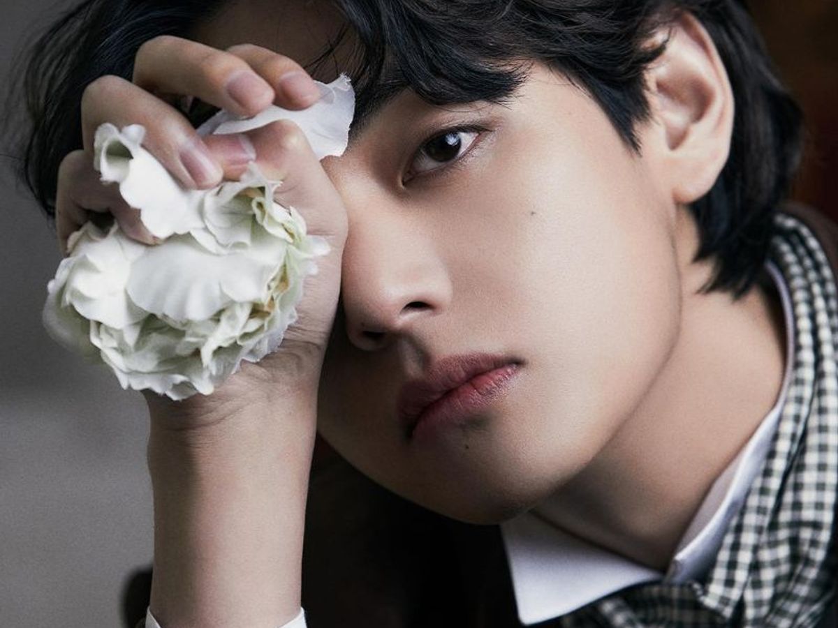 BTS V - LAYOVER 1st Solo Album – K-STAR