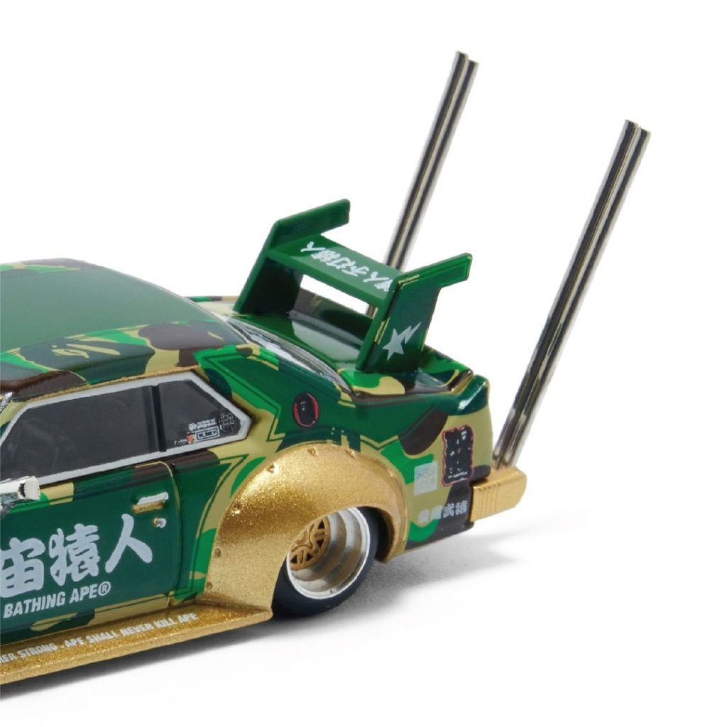 A BATHING APE x POP RACE Bosozoku Car