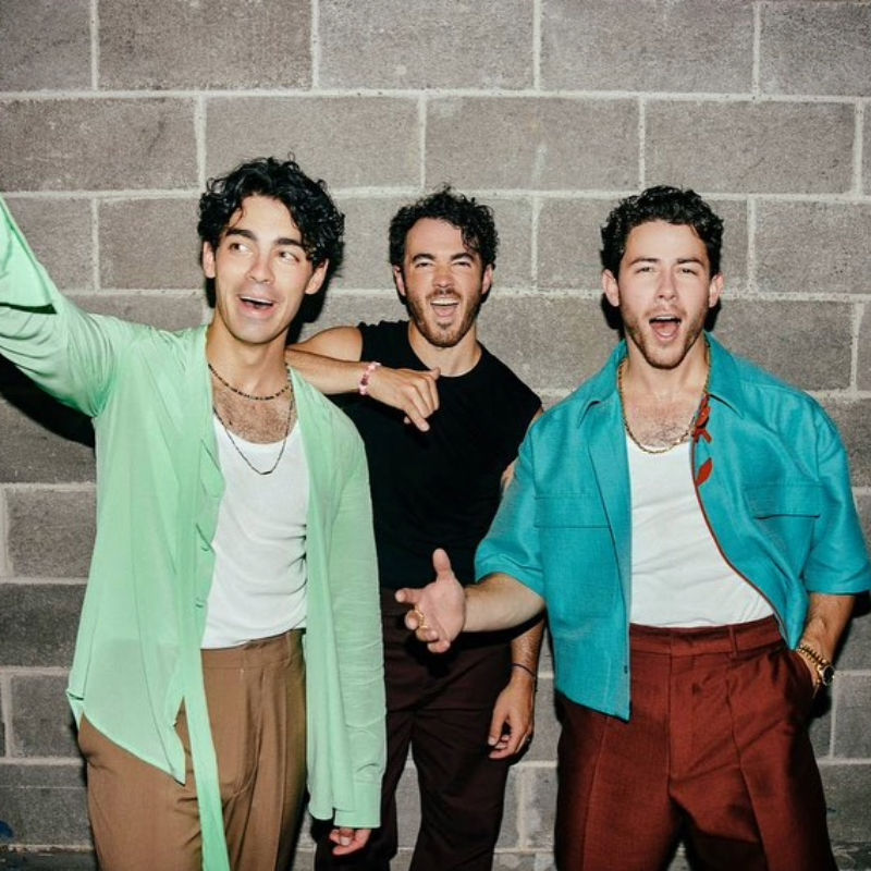 The Jonas Brothers 2023 tour: Decoding their eclectic concert style
