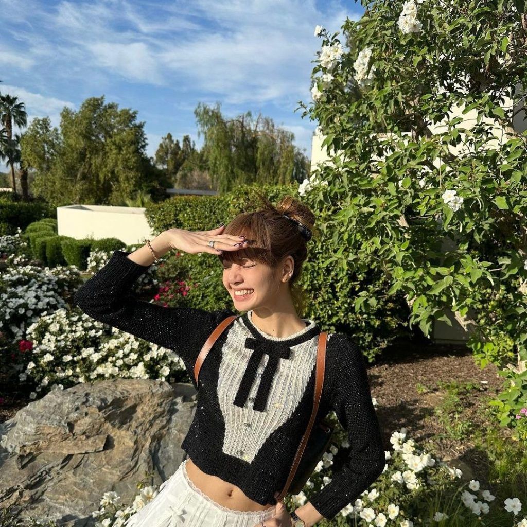 Eight tips to style yourself like BLACKPINK’s Lisa this fall