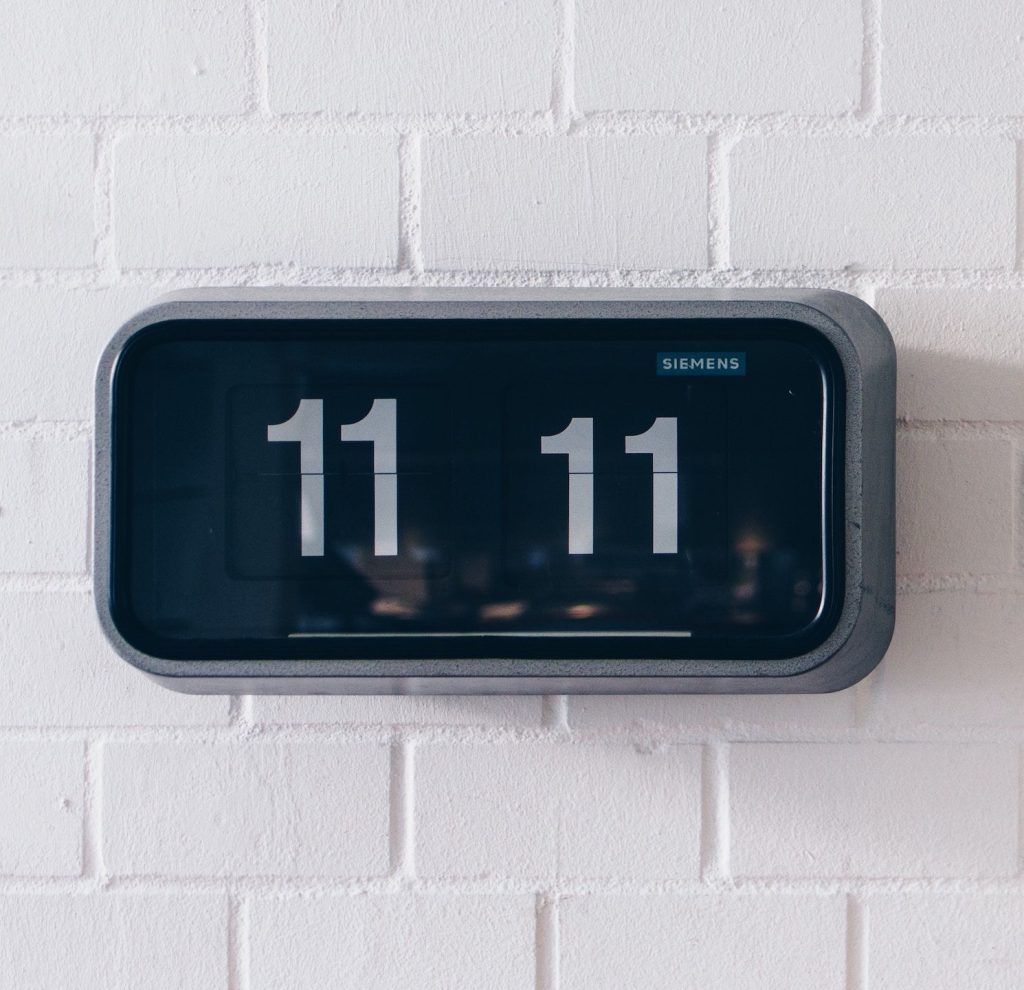 11:11 in numerology and tarot: Its meaning and significance on the zodiacs