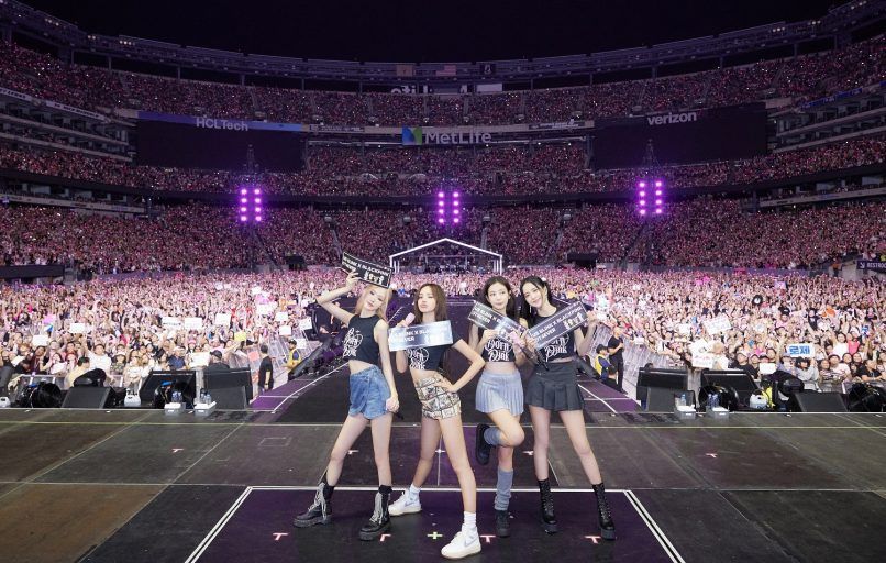 K-pop group Blackpink's world tour comes to an emotional end, Lisa's YG  Entertainment contract renewal unsure