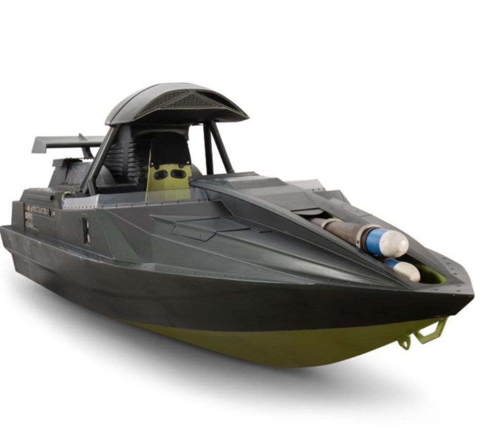 James Bond boats