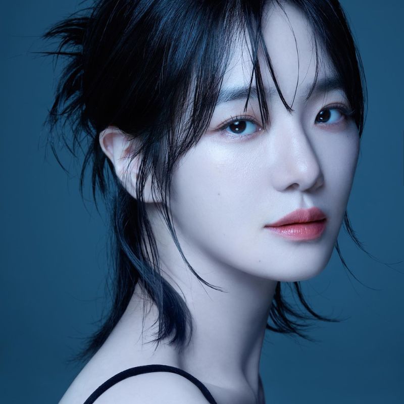 Movies and TV shows featuring Celebrity star Park Gyu-young that are a must watch