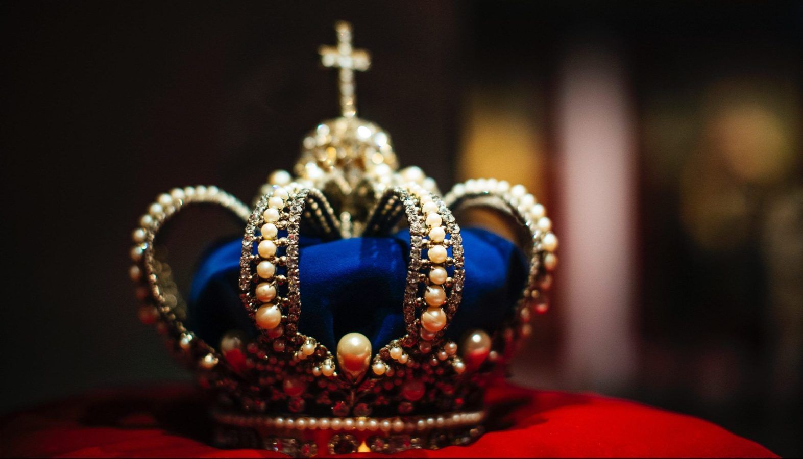 The 7 most expensive royal jewellery pieces