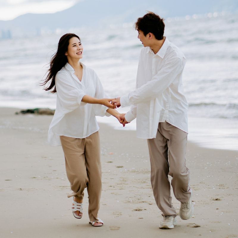 Check out the best Asian dating apps for your next romantic escapade!
