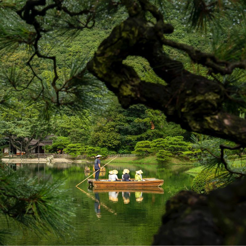 Travel to these 7 destinations for a quick break from Hong Kong this Christmas