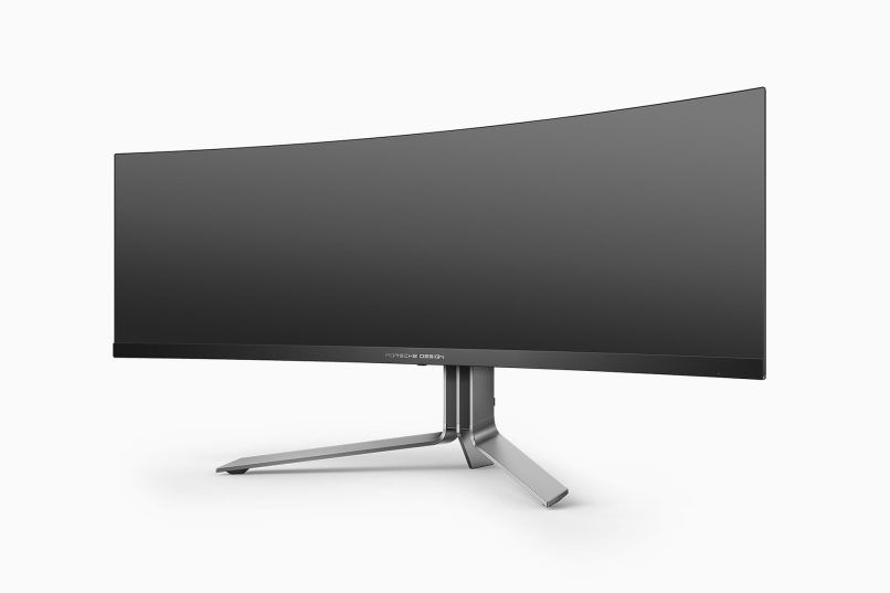 Porsche Design AOC