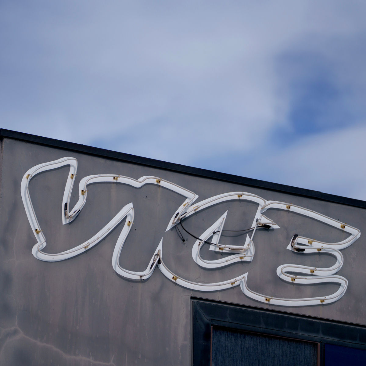 洋書 The Editors of Vice Magazine From North Korea to Brooklyn: a history of Vice Media as it