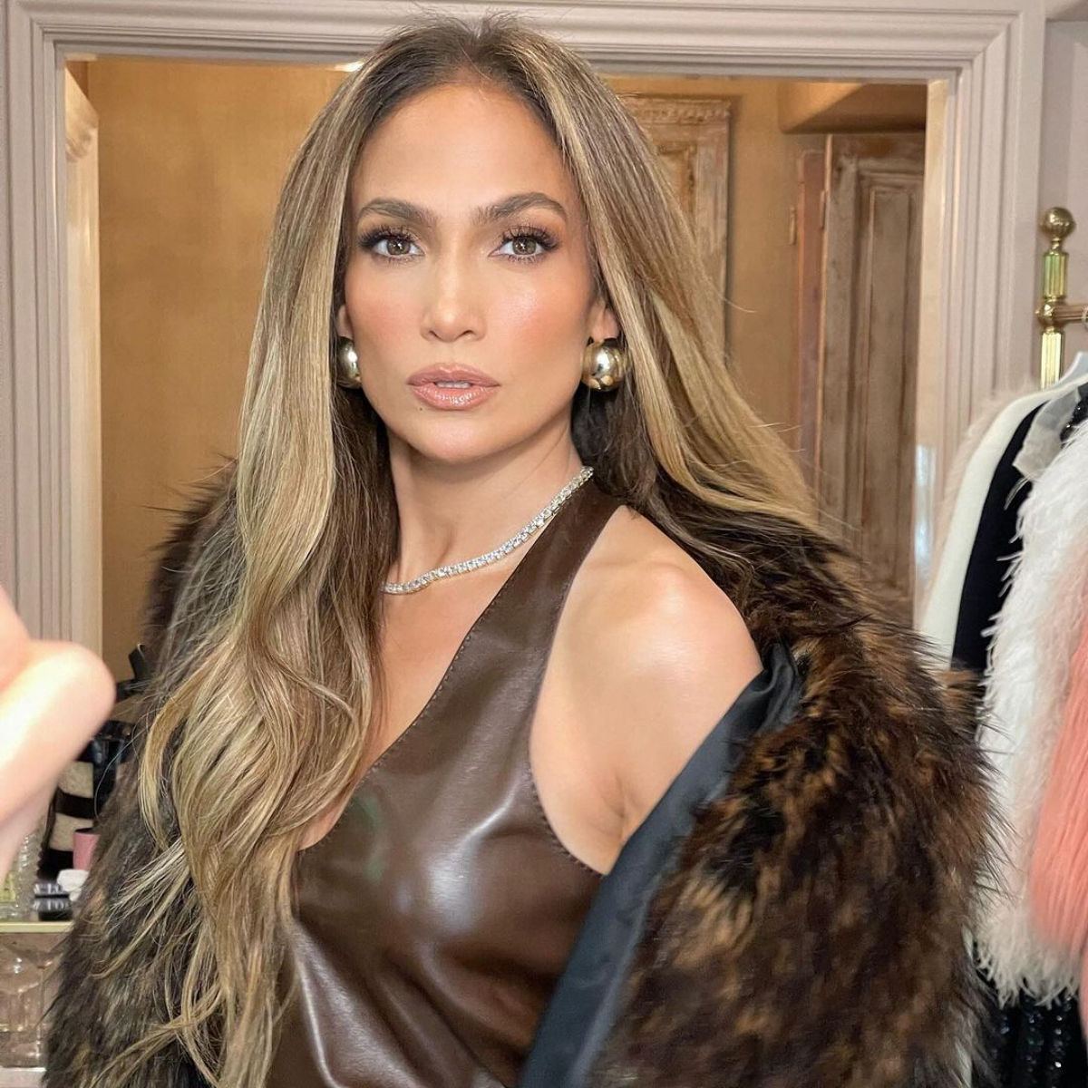 Jennifer Lopez richest female singers
