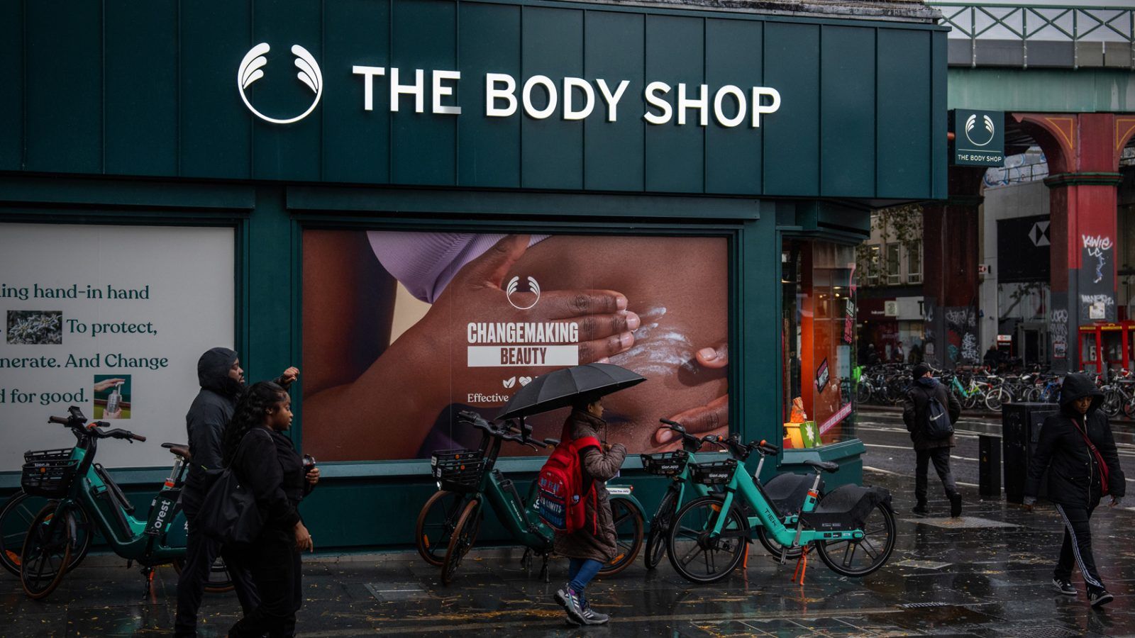 The Body Shop Declares Bankruptcy