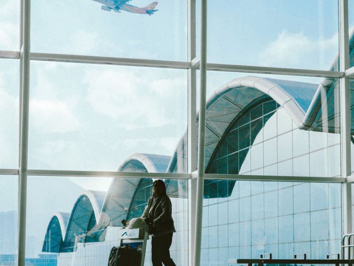 Hong Kong Airport guide: Where to eat, drink, shop and things to do