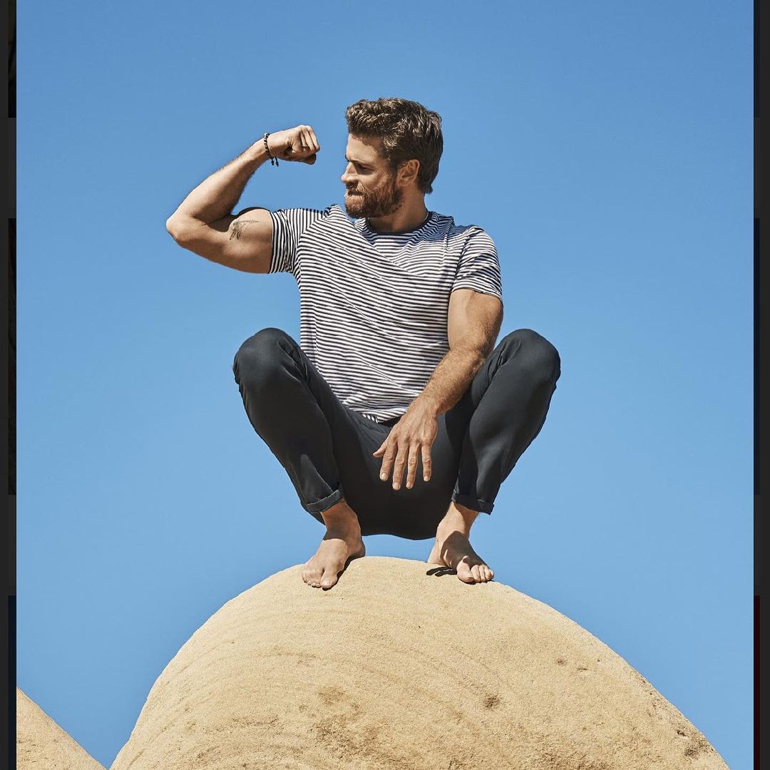Liam Hemsworth workout