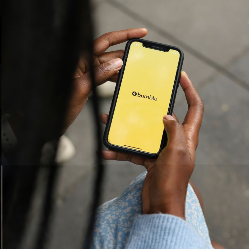 We’ve rounded up the best Bumble pickup lines on Reddit to woo your matches