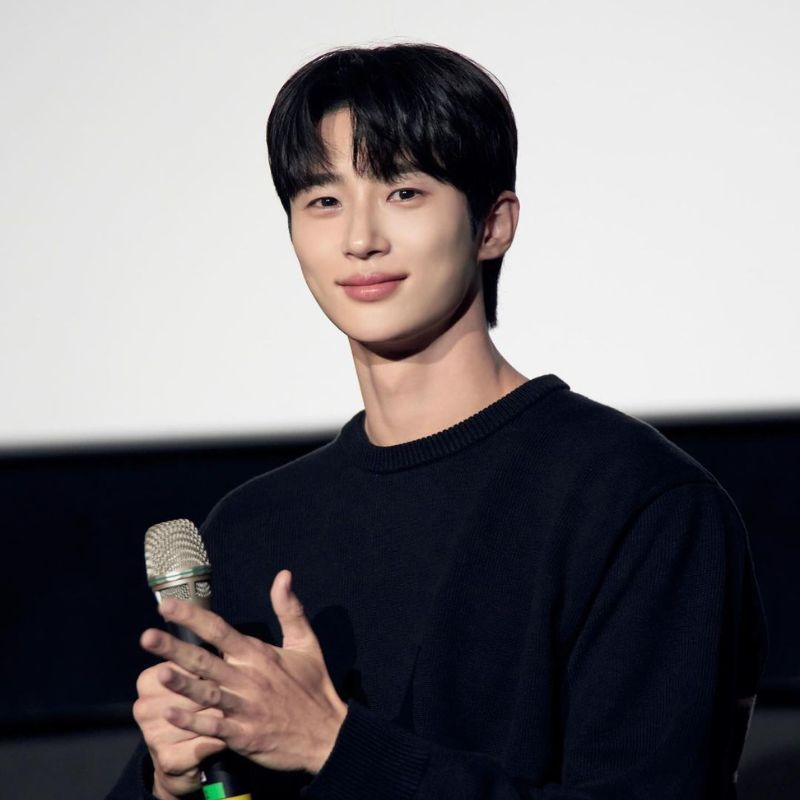 ‘Lovely Runner’ star Byeon Woo-seok will hold his first fan meeting in Hong Kong
