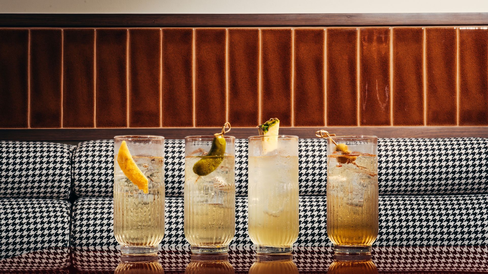 best bars in hong kong rightsideup