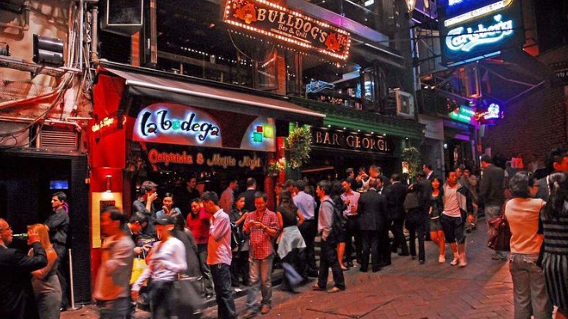 Hong Kong Nightlife Guide 15 Best Things And Activities To Do At Night hong-kong-nightlife-guide-15-best-things-and-activities-to-do-at-night