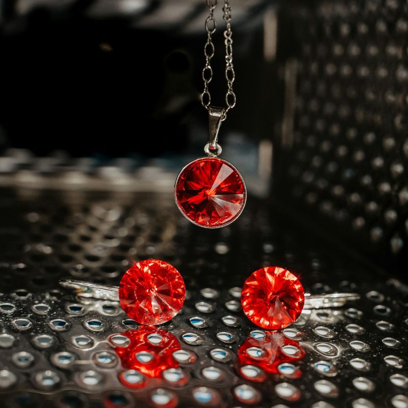 Lucky birthstone for July born according to the Western zodiac