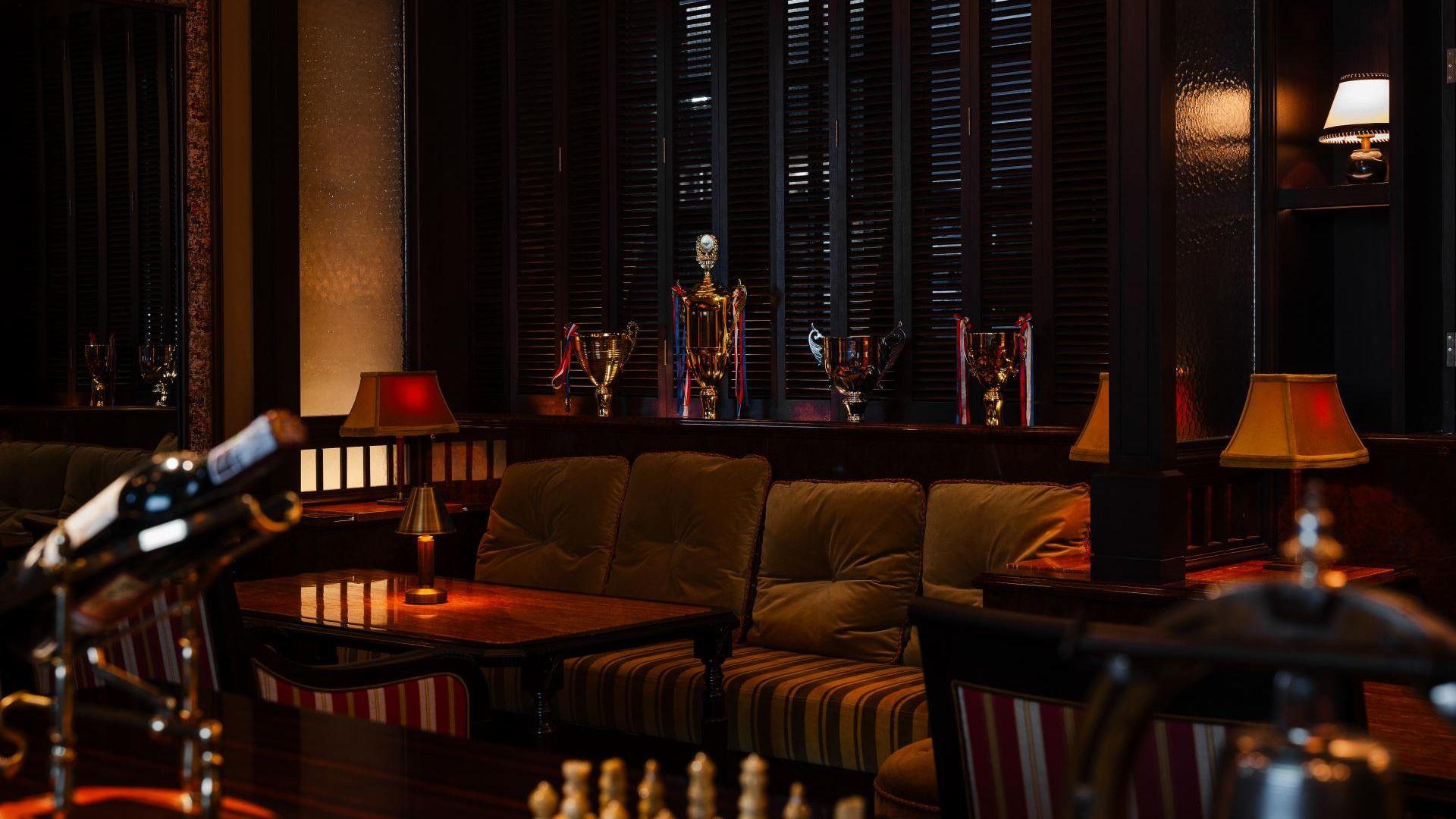 best bars in hong kong 2024