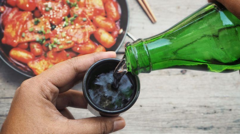 How to drink soju