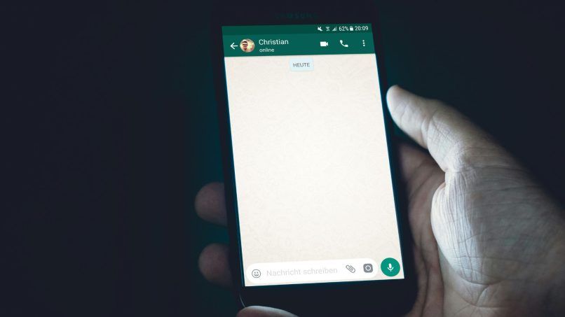 whatsapp screenshot notification