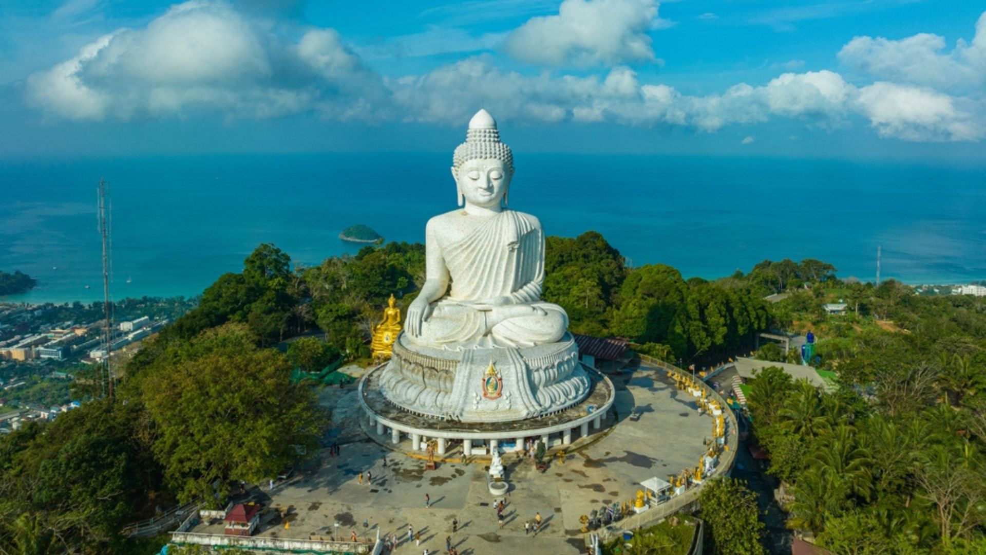 weekend getaways from singapore