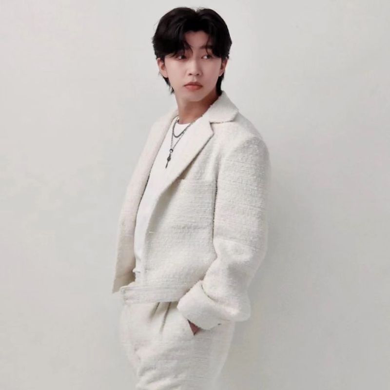 South Korea’s Lim Young-woong tops BTS in popularity, and charms North Koreans too!
