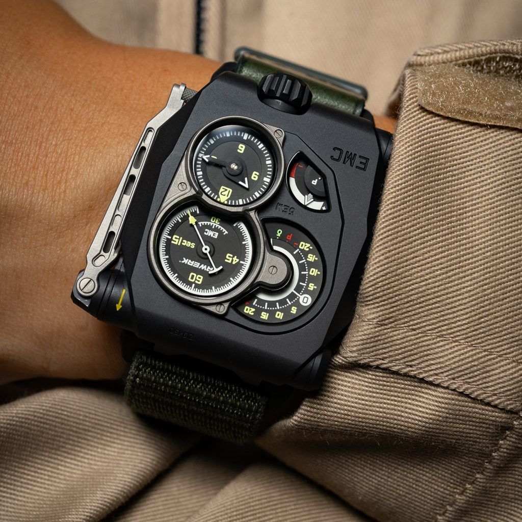 The URWERK EMC SR-71 contains actual pieces from the SR-71’s fuselage