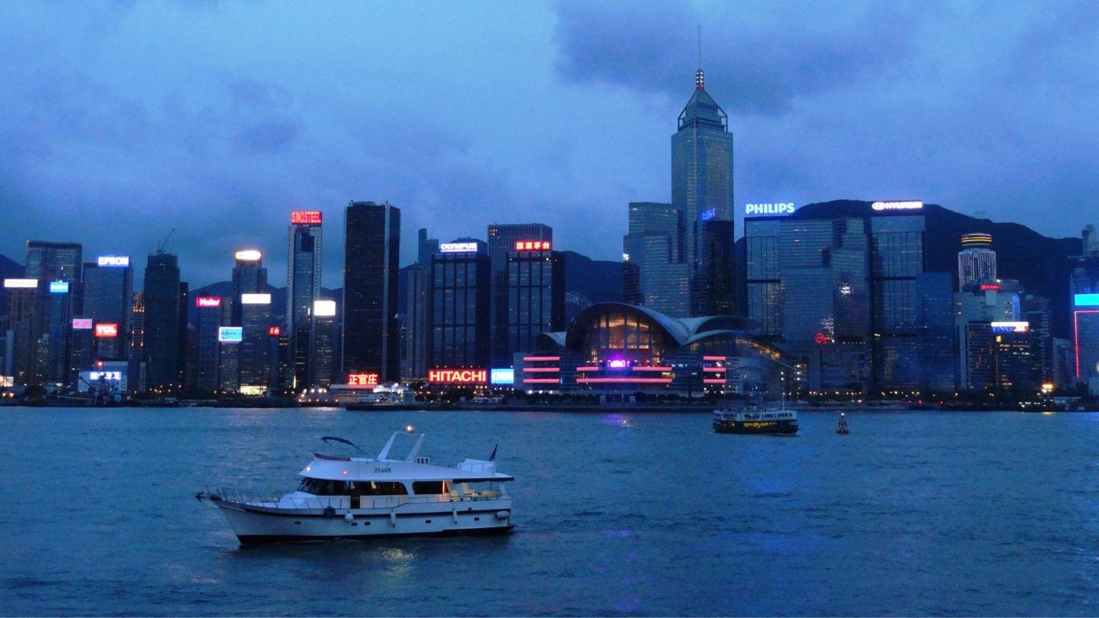 Hong Kong to Macau travel guide: Best ways to commute via bus, ferry and more