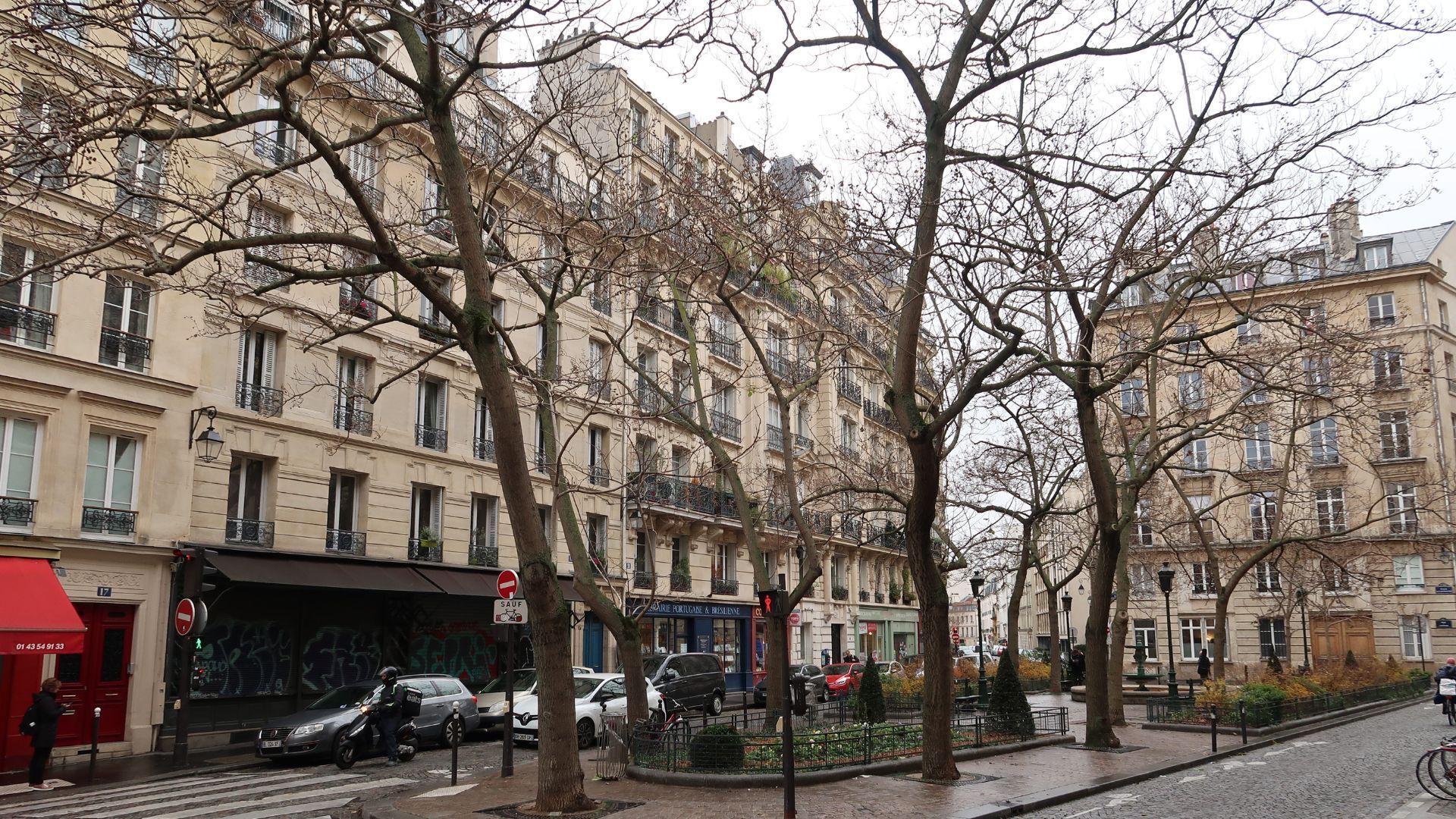 Emily in Paris filming location: Apartment