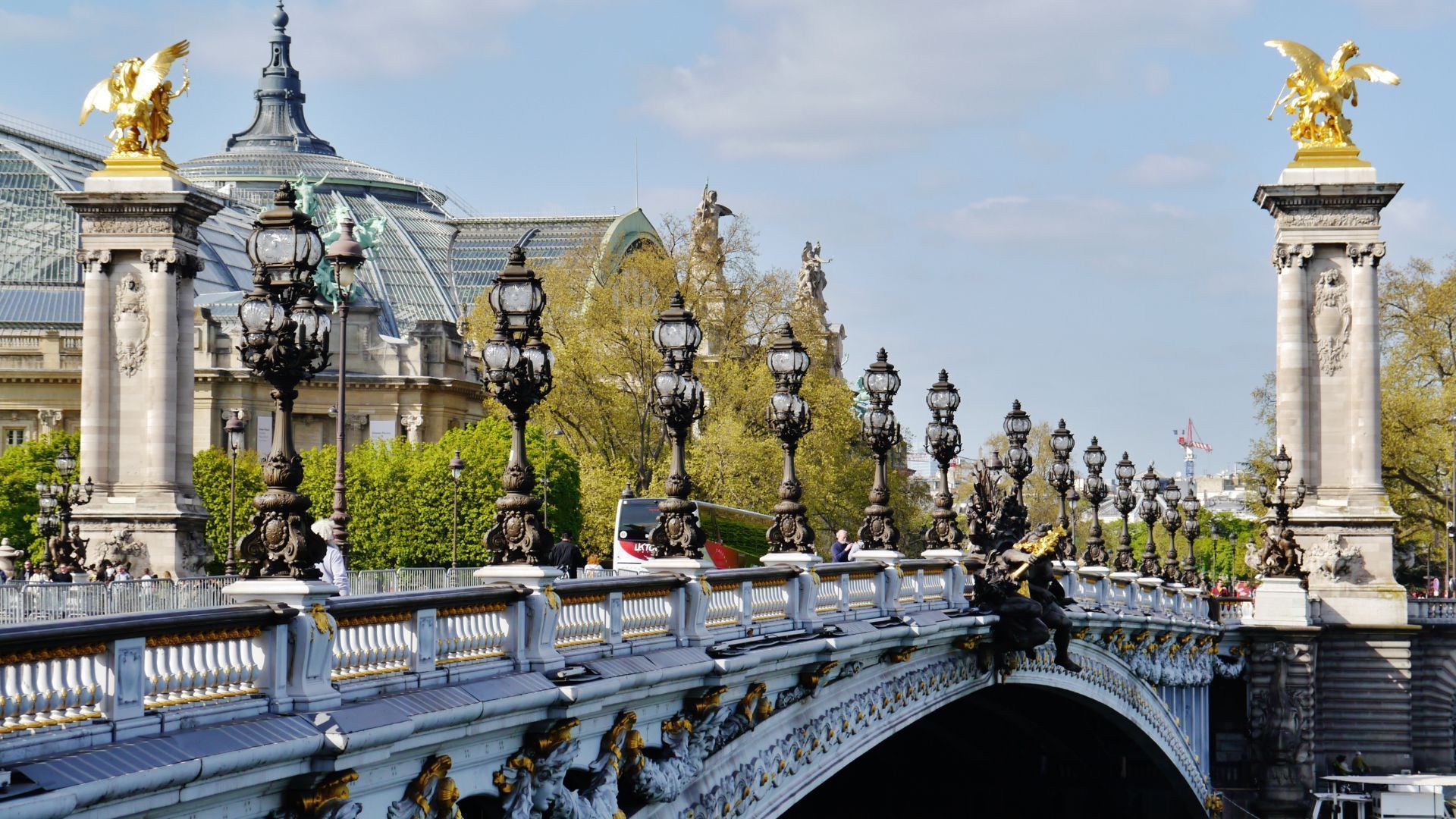 Emily in Paris filming location: Pont Alexandre III