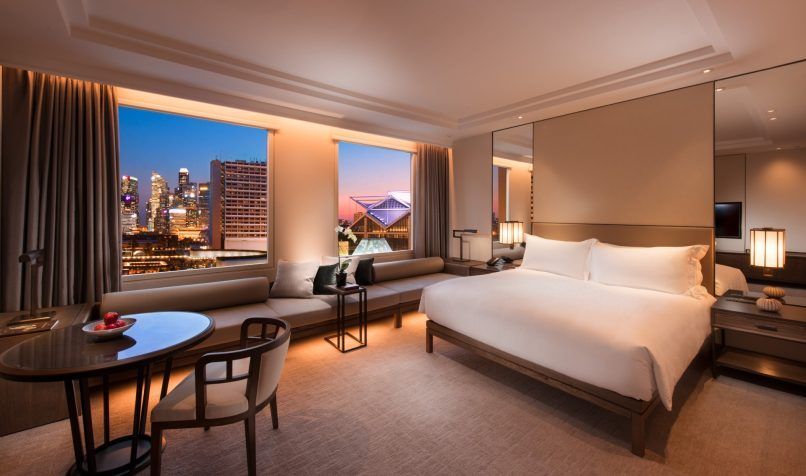 Conrad Centennial Singapore King Room Marina View Evening